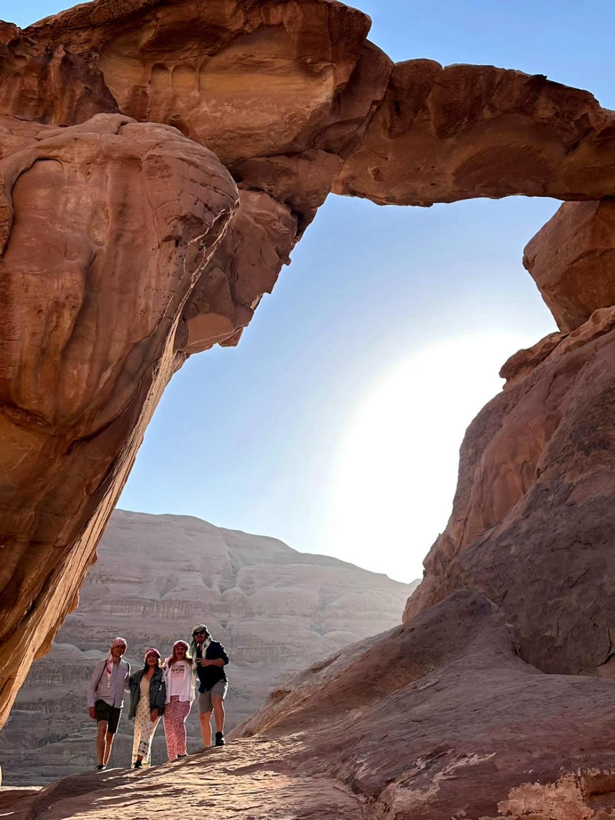 Rum Royal Flower Luxury Camp Wadi Rum Exterior foto